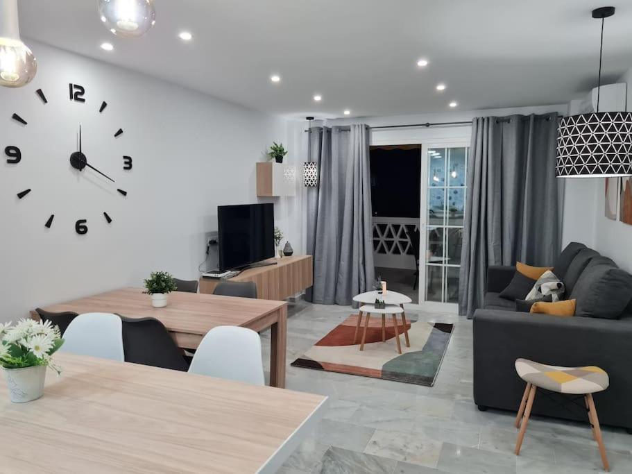 Encantador Apartamento Residencial Con Piscina Torremolinos Exterior foto